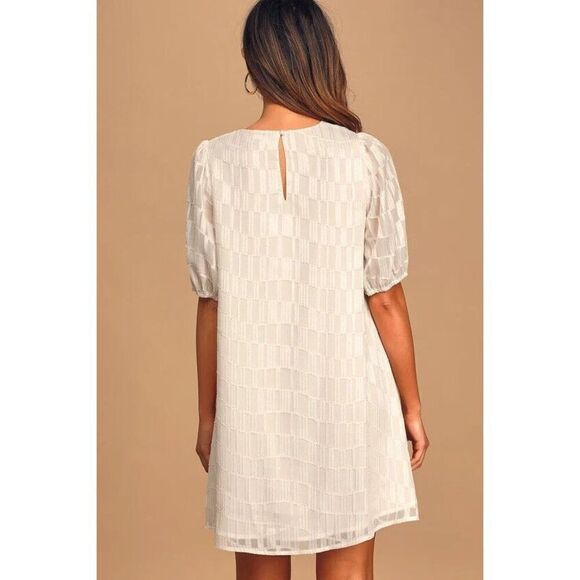 Lulus Check Up On It Shift Dress Size Small White/Gold Short Sleeve Metallic NEW - Picture 2 of 13